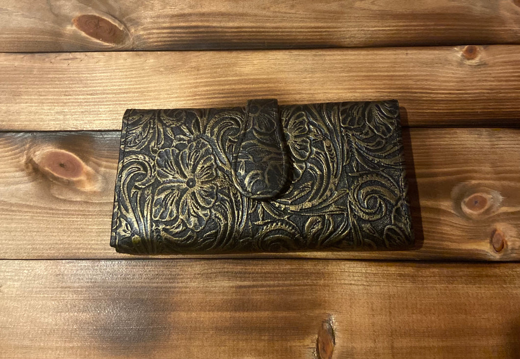 Woman’s wallet